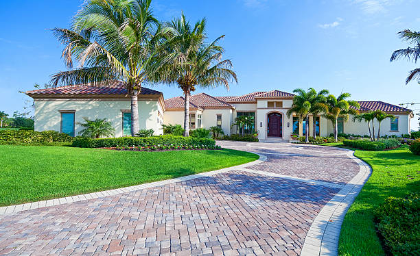 Best Driveway Paving Contractor  in Lepanto, AR